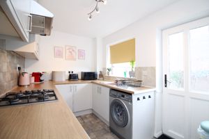 Kitchen- click for photo gallery